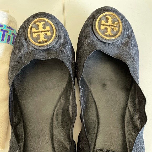 Tory Burch cap-toe travel ballet flat-animal print - Picture 2 of 2